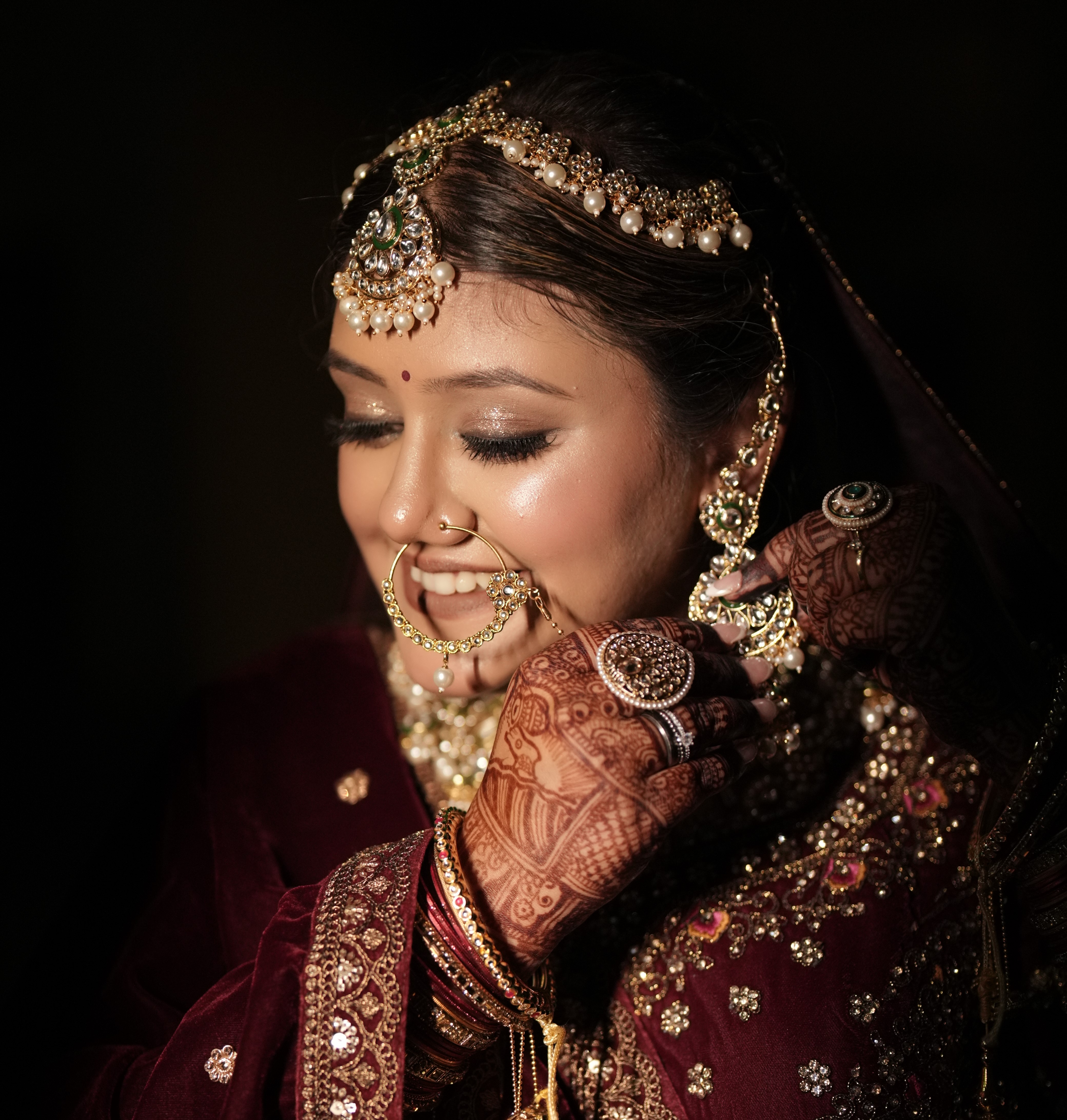 Glitters by Akansha - Professional Bridal Makeup Artist